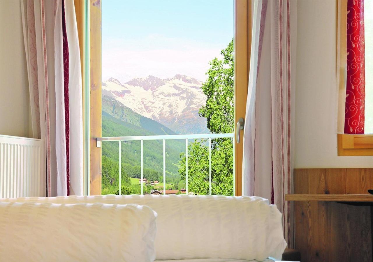 Pension Alpenhof B&B Colle Isarco Exterior foto